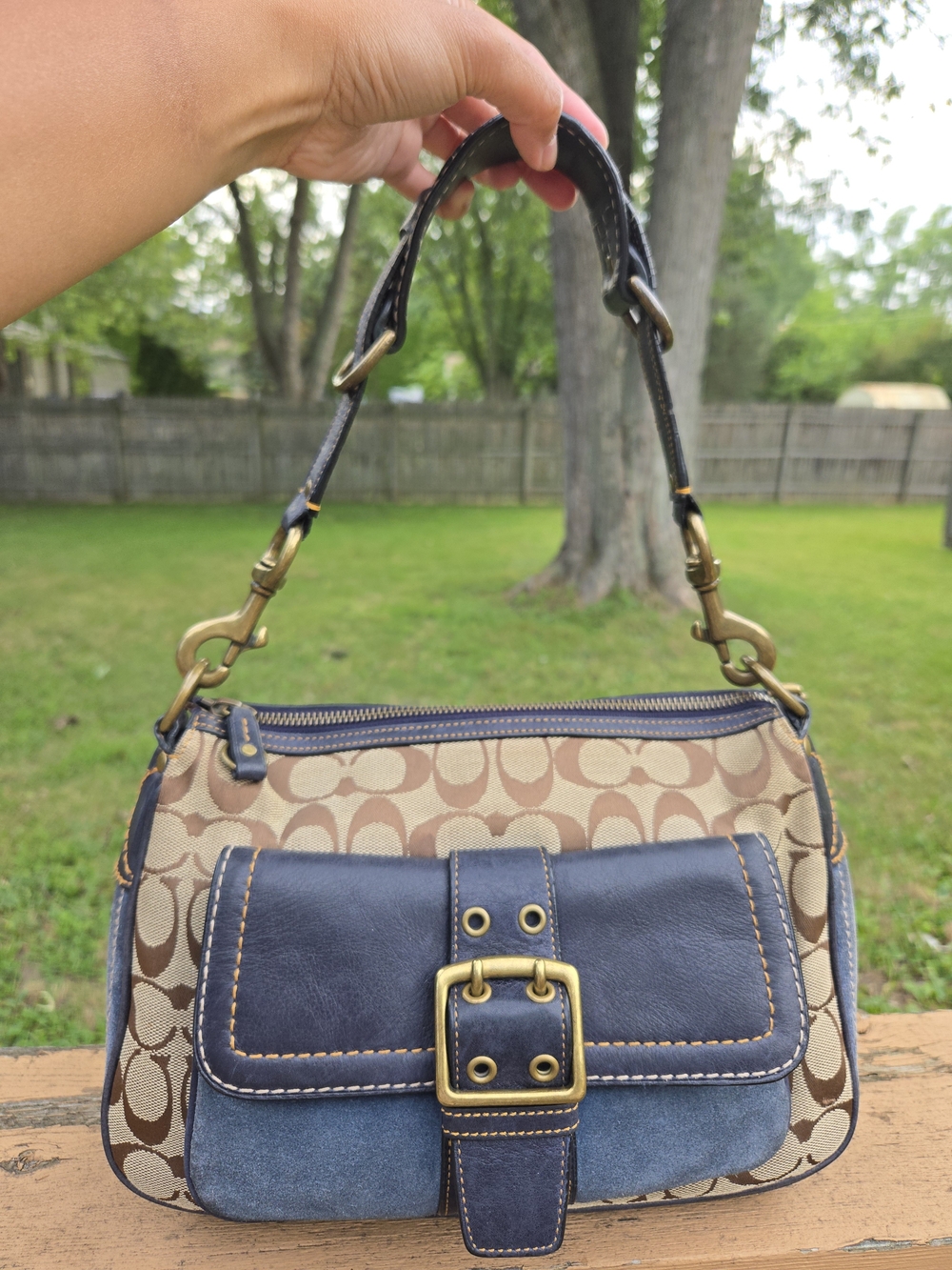 Coach Vintage Y2K Sig C Blue Suede Trim Limited Edition 2004 #7063